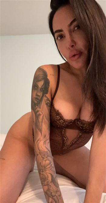 Neyala, sesso in Genova id2363