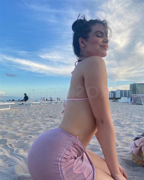 Escort Modello Apissara, Cagliari id5782