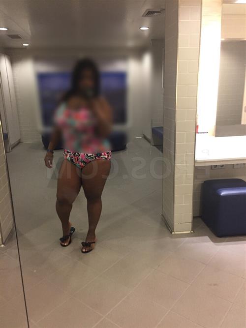 Titiyo, sesso in Parma id2780